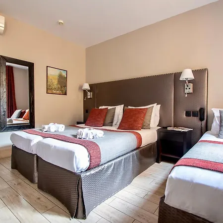 Migny Opera Montmartre 3*
