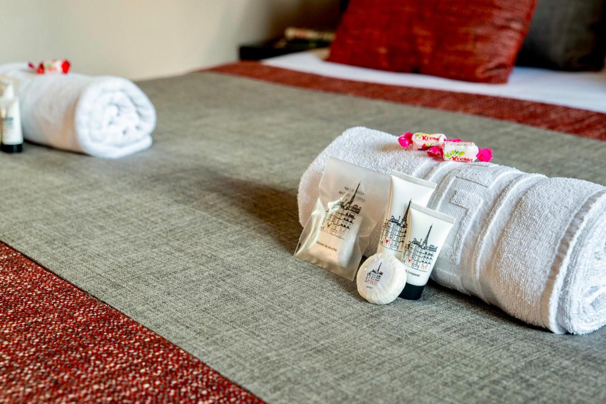 Migny Opera Montmartre Paris