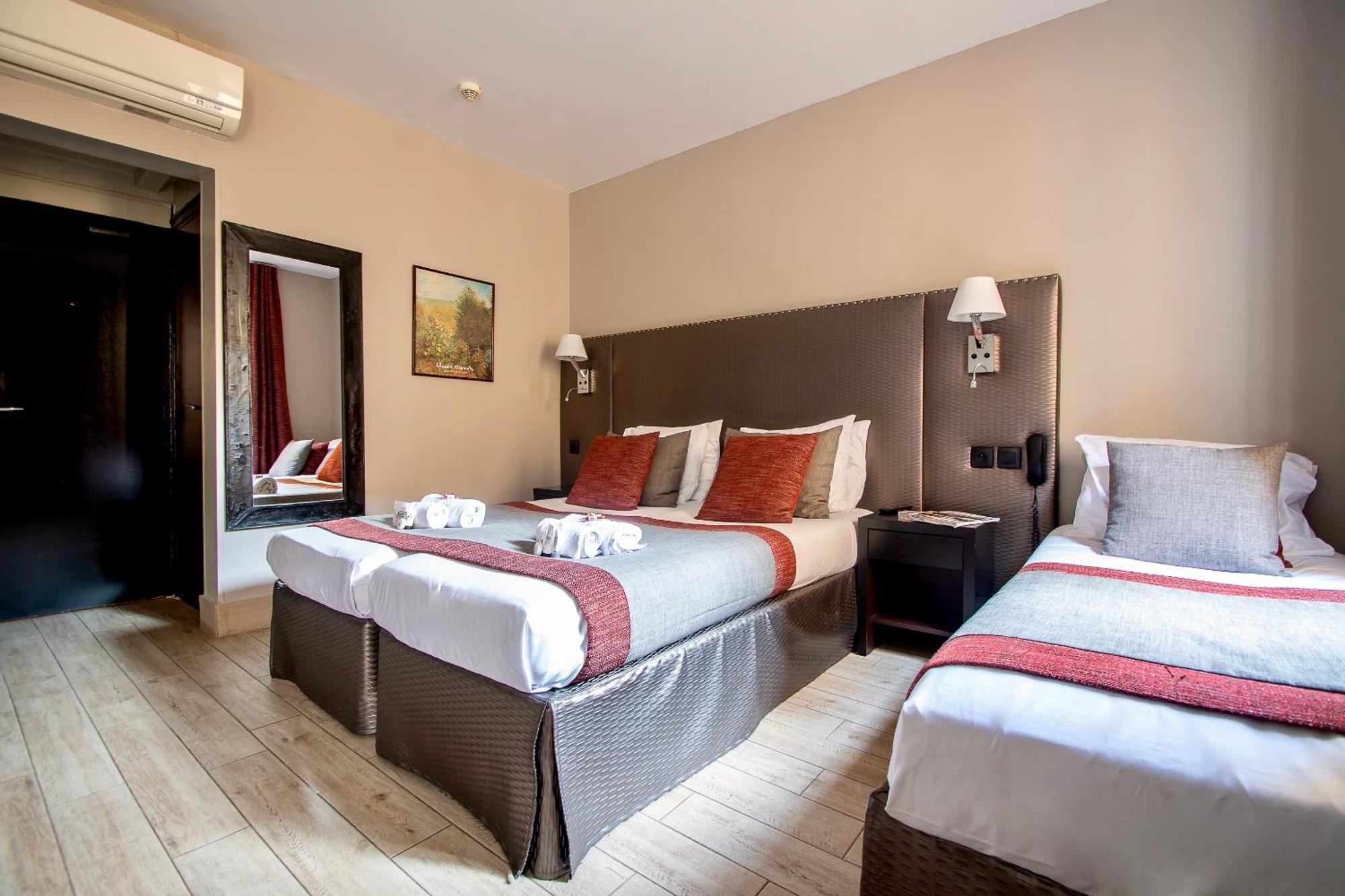 Migny Opera Montmartre 3*