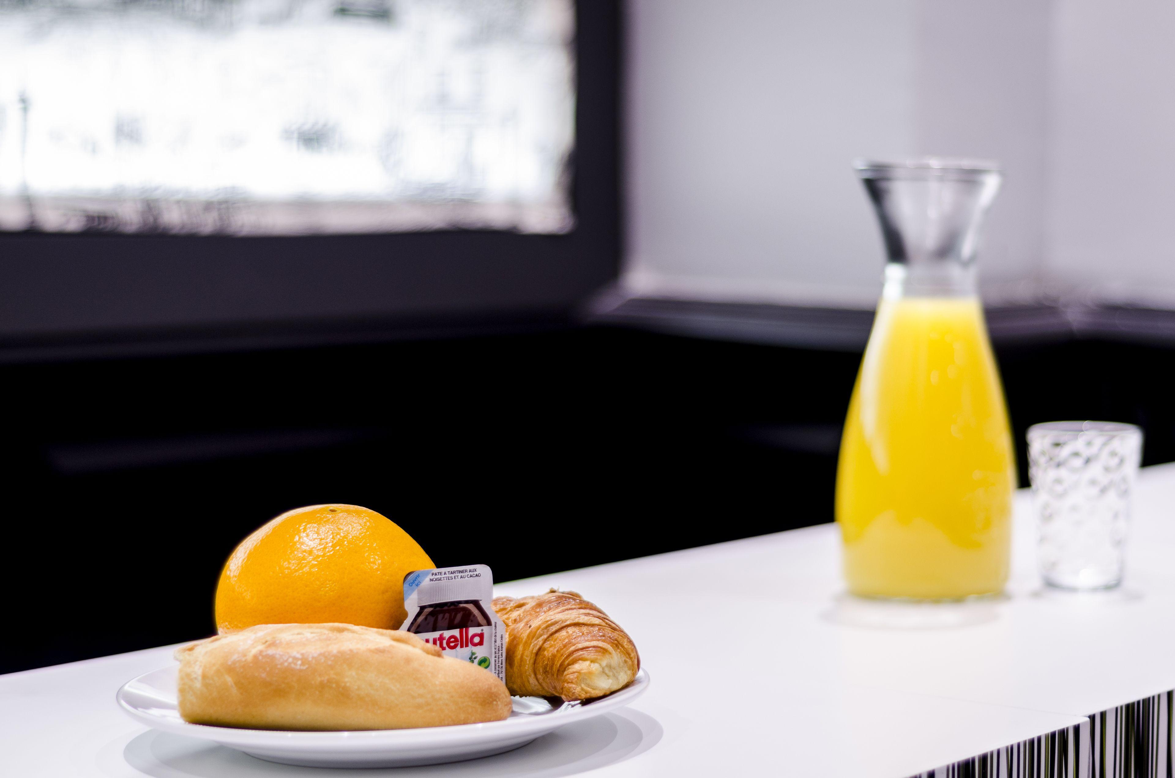 Migny Opéra Montmartre Hotel