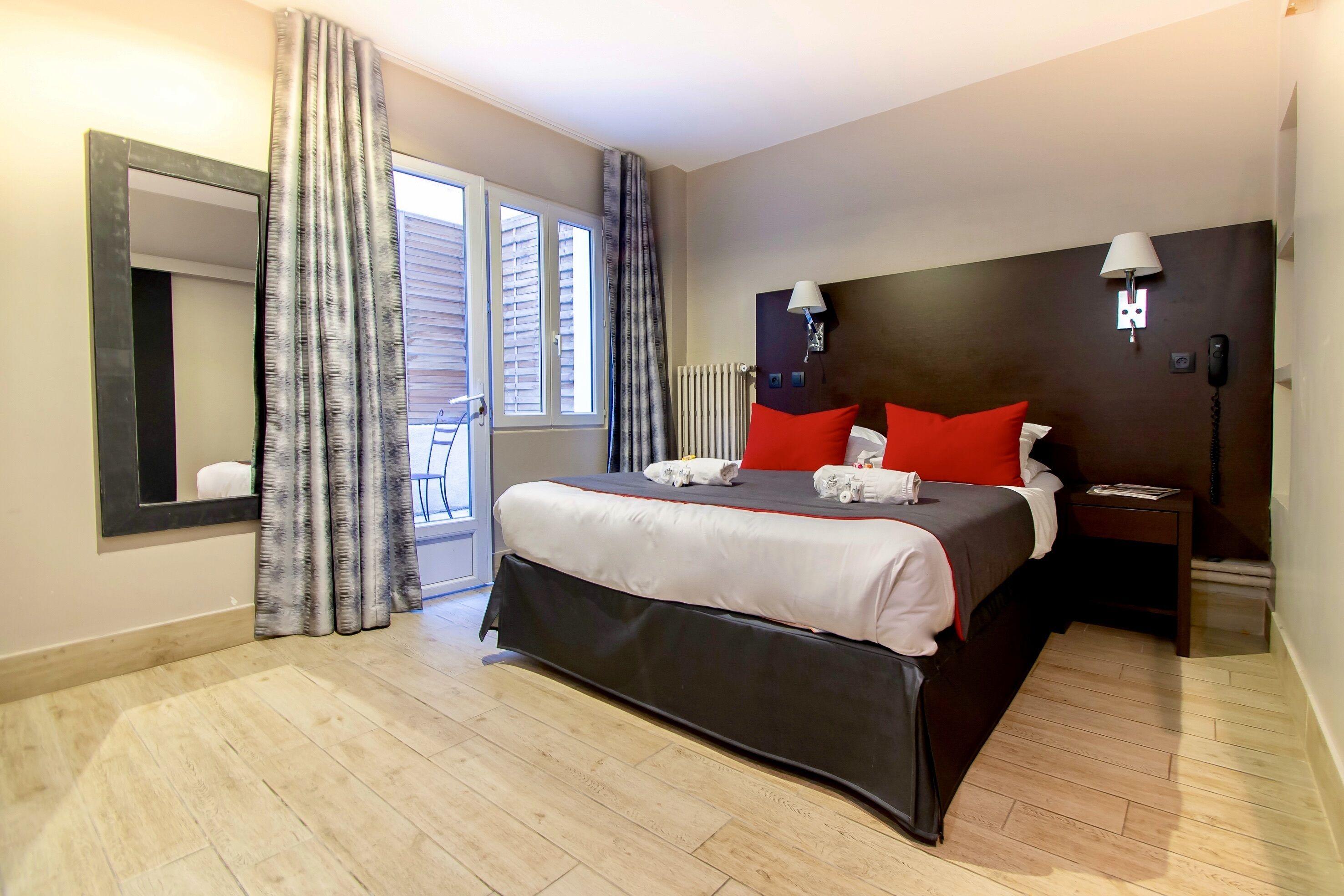 Hotel Migny Opera Montmartre Paris