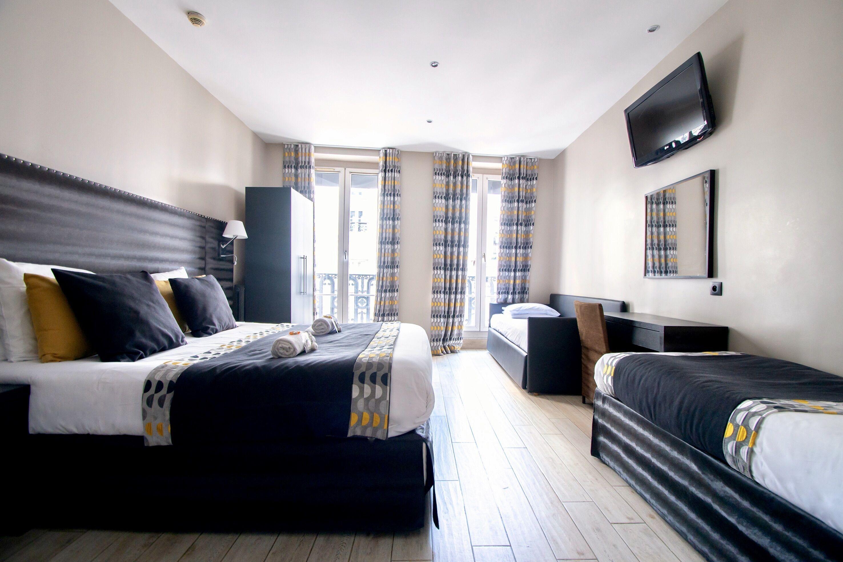 Migny Opéra Montmartre Hotel 3*